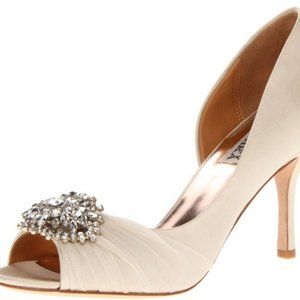 Badgley Mischka Pearson Jeweled Vanilla Satin Bridal Heels Stilettos